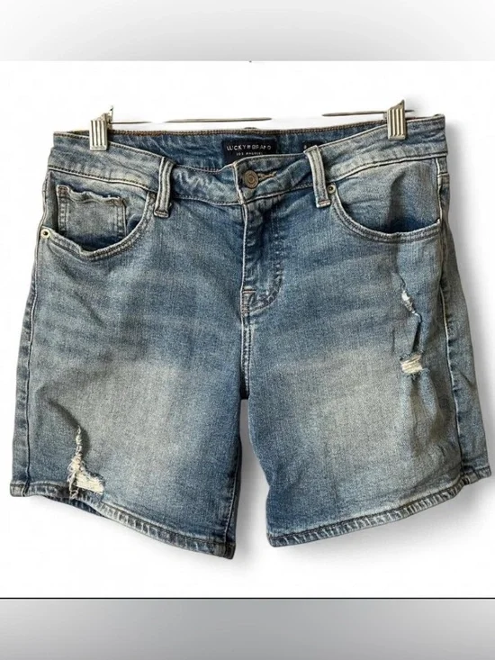 Lucky Brand The Roll Up Mid-rise Light Wash Bermuda Shorts size 8 - Picture 2 of 6